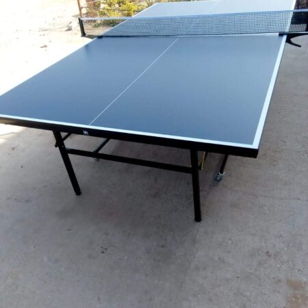 طاولة تنس طاولة Ping Pong عالية الجودة للبيع في مصر بسعر مميز من تكنو لايف سبورت، مناسبة للمنازل والنوادي الرياضية مع شحن سريع.