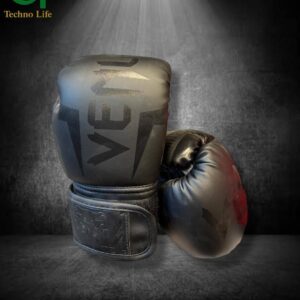قفازات ملاكمة Venum Challenger 2.0 احترافية باللون الأسود للتدريب والقتال